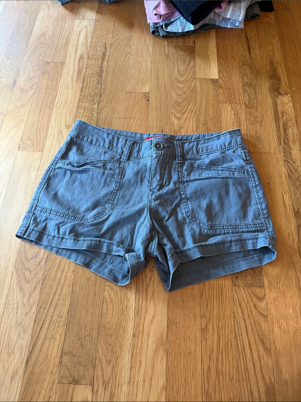 UNIONBAY Women's Gray Denim-Style Jean Shorts